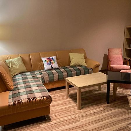 Apartman Hodonin 7 7 7 2 3 4 1 9 4 Buitenkant foto